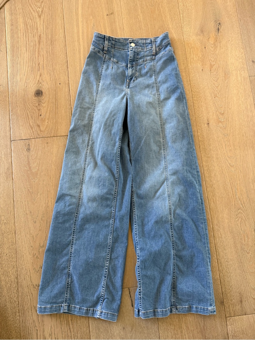 We The Free Wide-Leg Mid Blue Denim Jeans - Picture 5 of 7